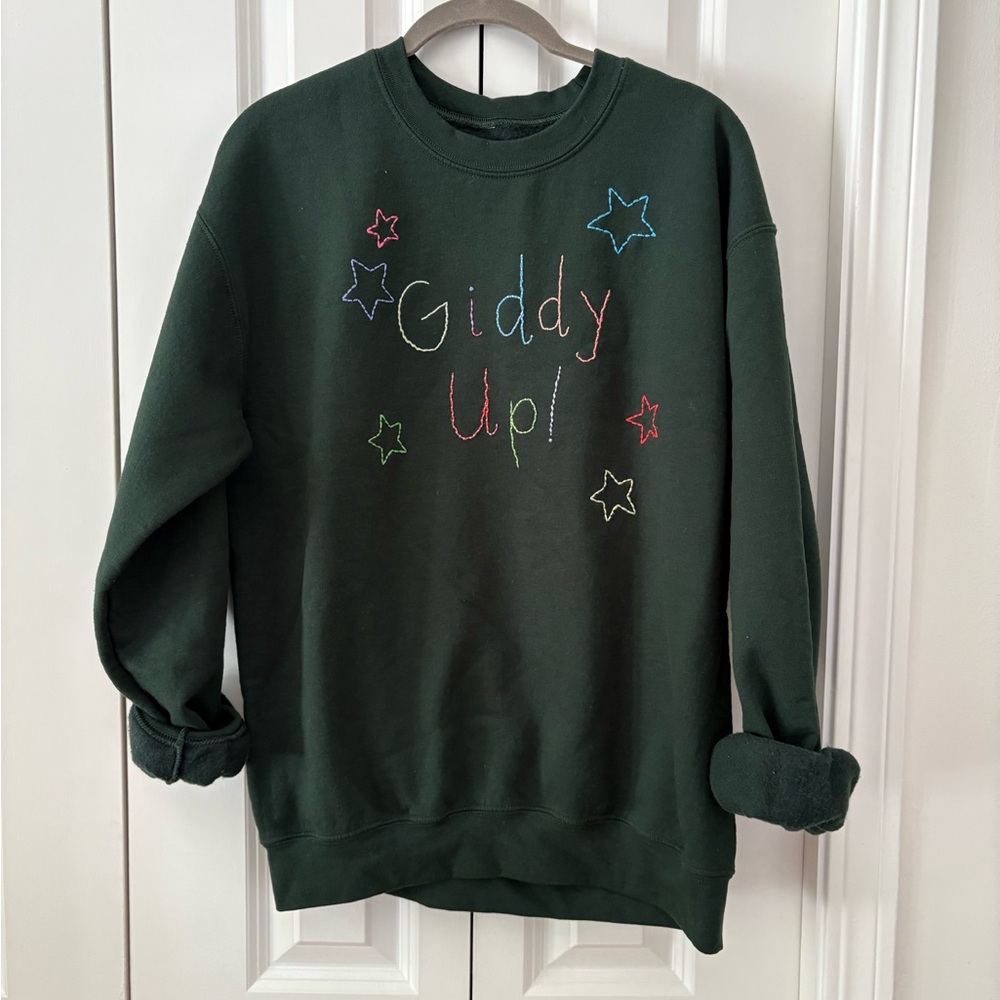 Green Embroidered “Giddy Up!” Crewneck Sweatshirt (Medium)